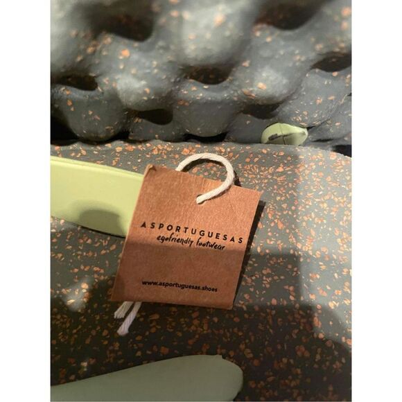 Free People Asportuguesas Flip Flops Size 39 - Picture 6 of 7